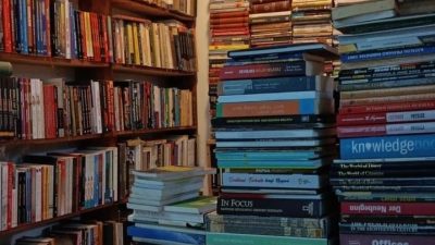 Komunitas Lorong Buku Batavia (foto: instagram @fokkyf)